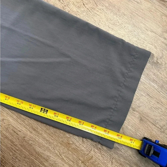 Rohan • Walking Pants 38R - Picture 3 of 9